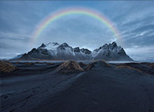 拉波尔塔与莱万沙特之旅亲密会见全球巴萨球迷|巴塞罗那|罗伯特·莱万多夫斯基|马西普|恩里克|西班牙皇家足球协会_新浪体育_新浪新闻